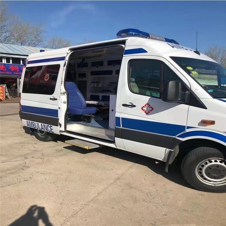西昌镇私人长途救护车出租转院回家