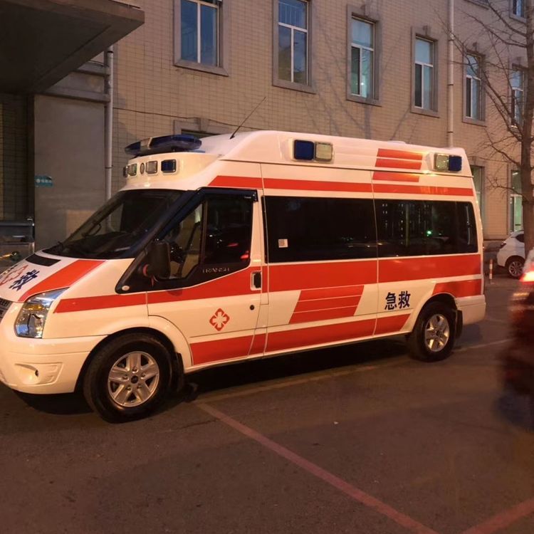 西昌镇夜间租赁救护车护送病人转院：安全转运的 8 大核心注意事项